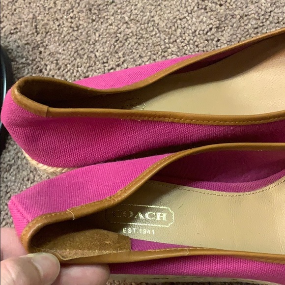 Shoes - Picture 2 of 4